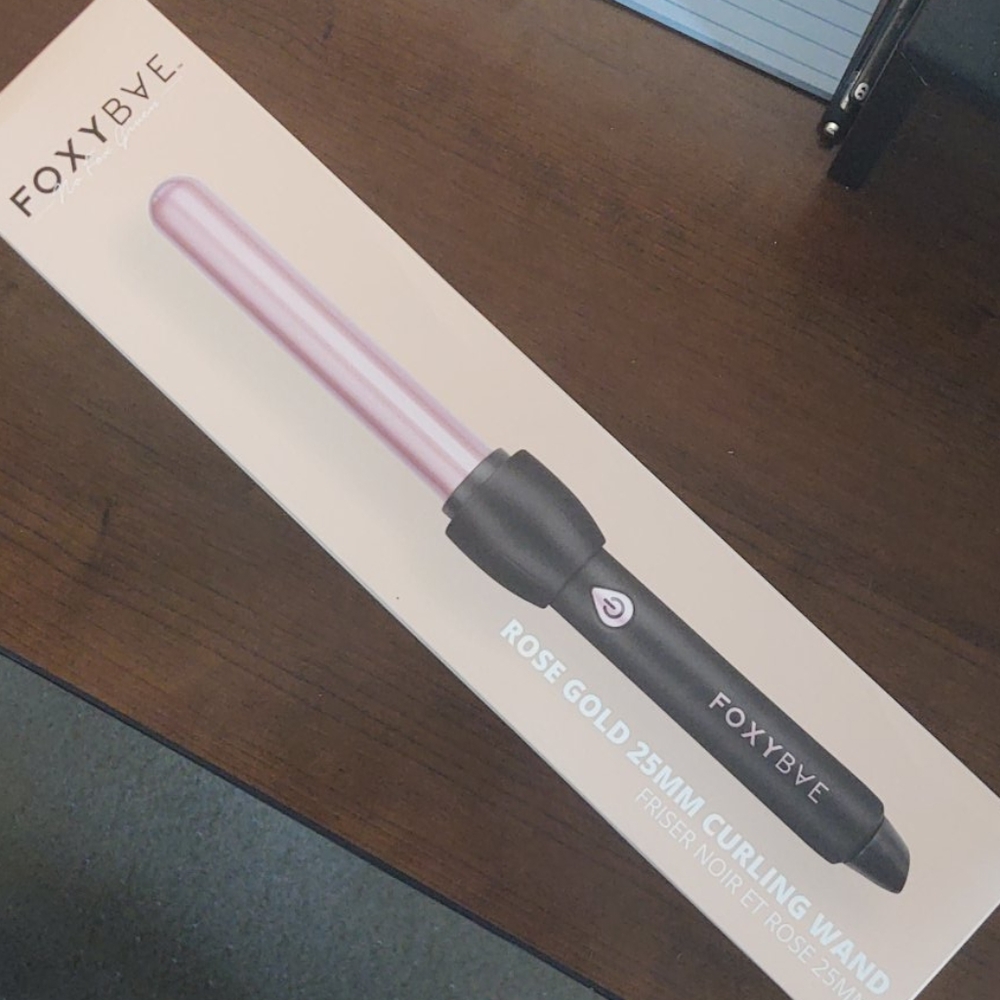 Foxy Bae Curling Wand